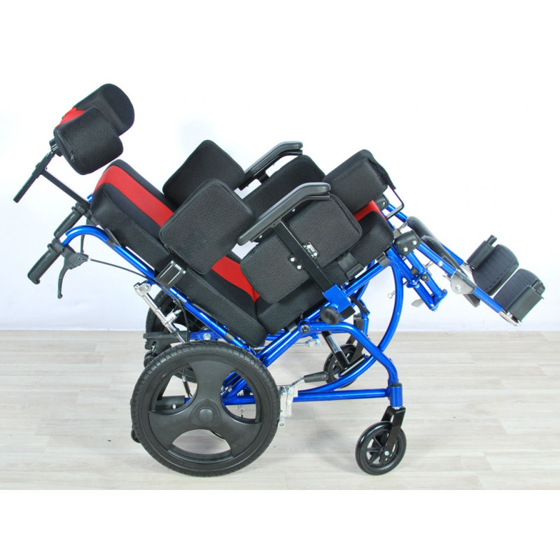 Кресло-коляска механическая FS204BJG