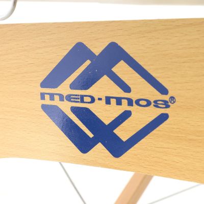 Массажный стол складной деревянный Med-Mos JF-AY01 (PW3.20.13A) 3-х секционный (светлая рама)