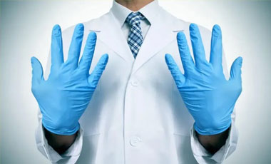 Минпромторг предложил маркировать медицинские перчатки